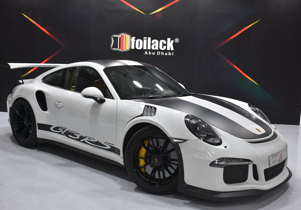 Car branding in Abu Dhabi